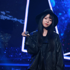 黑人与亚洲女深喉呕吐
